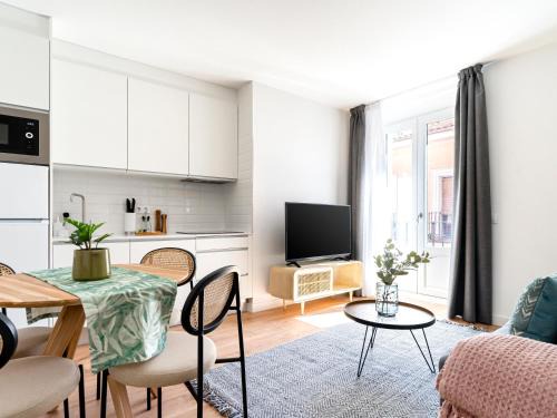 Palacio Apartamento | Limehome Madrid Calle de Fomento - estancia temporal