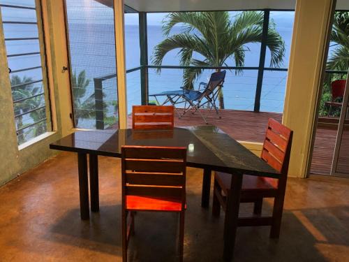 Savusavu Casa | Limericks by the Sea