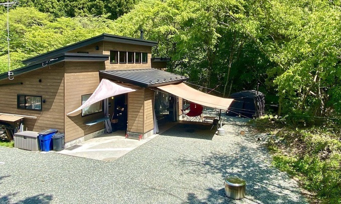 Doshi-mura Alquiler De RV | Limited to 1 group per day sauna included Priva / Minamitsuru District Yamanashi