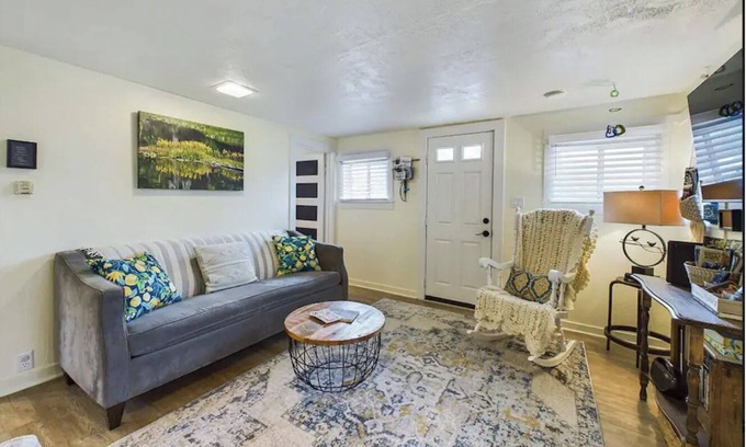 Arcata Casa | Limoncello House Arcata-Stylish and Central
