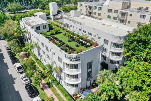 City Center Hotel | Lincoln Arms Suites