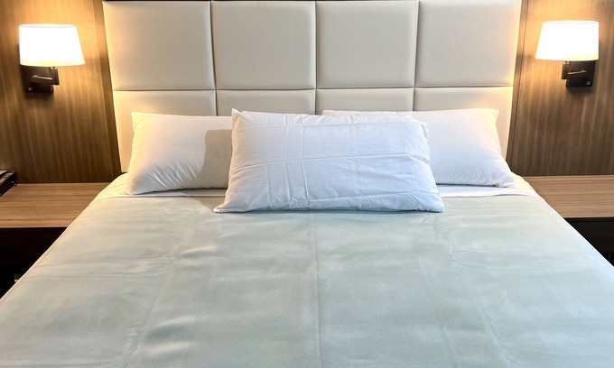 Venice Hotel | Lincoln Inn