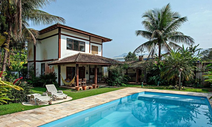 Barra do Una Casa | Linda Casa c Lazer Completo e Wifi na Barra do Una