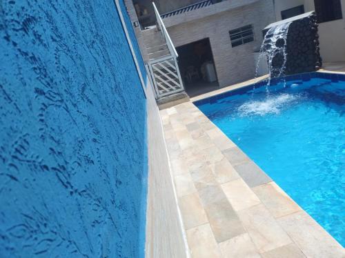 Itanhaem Casa | Linda casa Edícula "fundos do terreno" com piscina