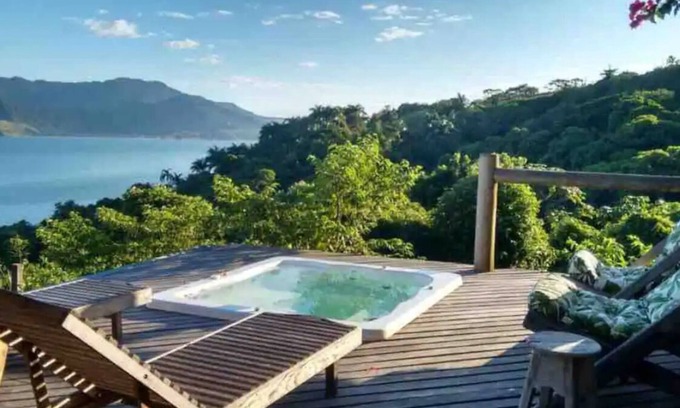 Veloso Casa | Linda Casa Ilhabela com Vista Maravilhosa