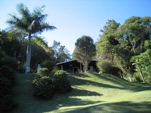 Ibiuna Casa | Linda chácara em Ibiuna com lago e piscina