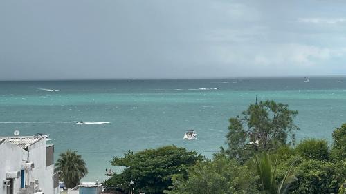 Praia da Enseada Apartamento | LINDO, apartamento praia da enseada Ubatuba, 100 mts da praia