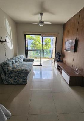 Vila Julia Apartamento | Lindo apartamento reformado a duas quadras da praia da Enseada