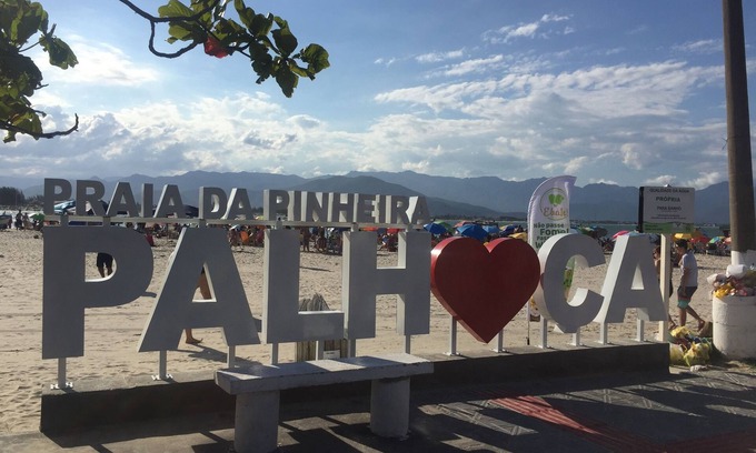 Pinheira Apartamento | Lindos Aptos con 2 camas con aire a 80 metros del mar ubicación privilegiada centro Pinheira