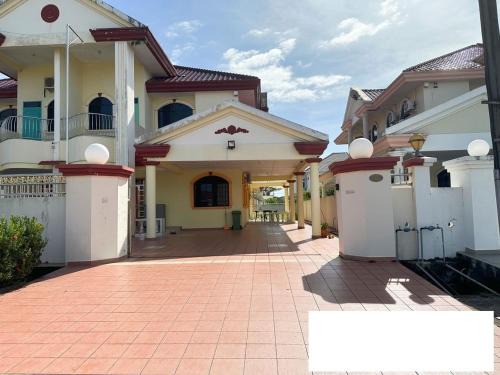 Miri Casa | Ling's Homestay Miri