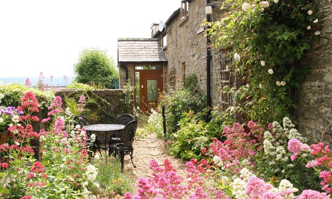 Bishops Castle Cabaña | Linley Lane Cottage