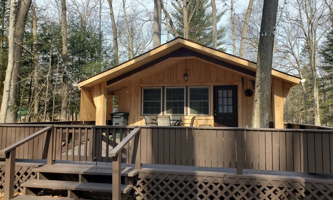 Gray Cabina | Linn Run Hideaway Cabin