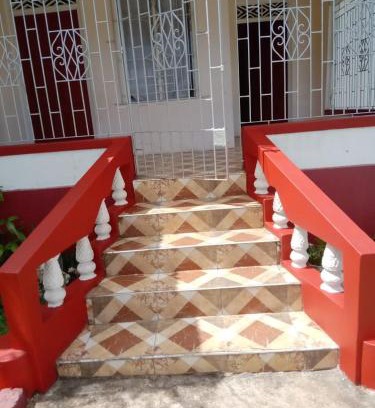 Linstead Apartamento | Linstead AirB&B