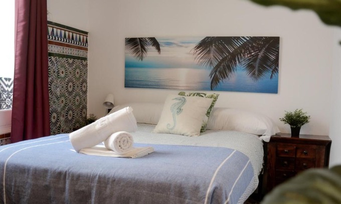 Tarifa Casa | Lion Hostel by Kitesurf Tarifa