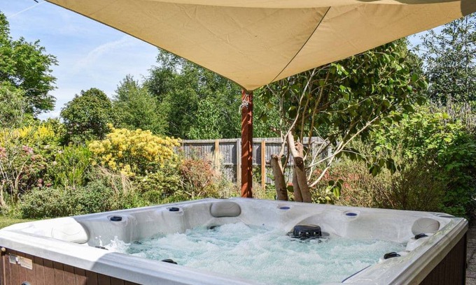 St Leonards Cabaña | Lions Lodge