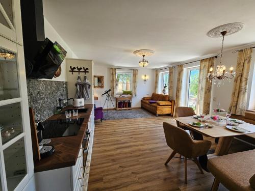 Sankt Wolfgang im Salzkammergut Apartamento | Lippingergut - Urlaub im Wolfgangseetal - Ferienwohnung EG