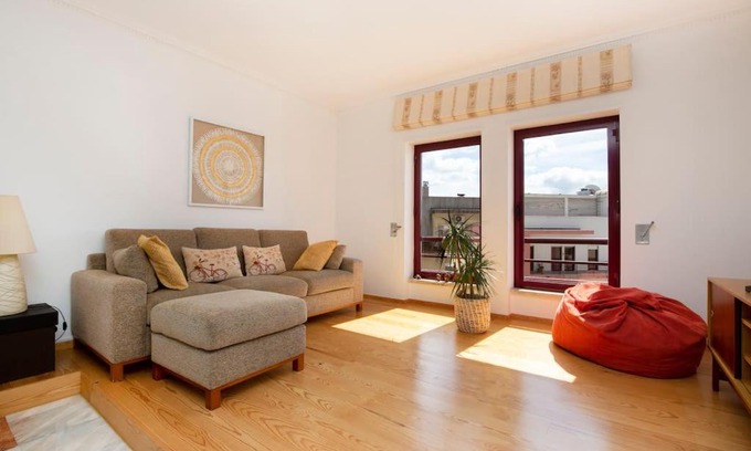 Linda-a-Velha Apartamento | Lisboa Tejo Apartment @ Stay like a local at Algés