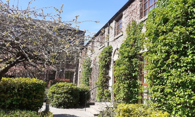 Dunblane Apartamento | Listed Historic Mill Apartment with Indoor Pool