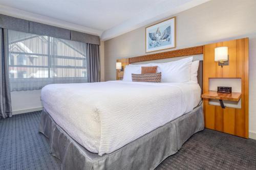 Whistler Village Hotel | Listel Whistler, a Coast Hotel