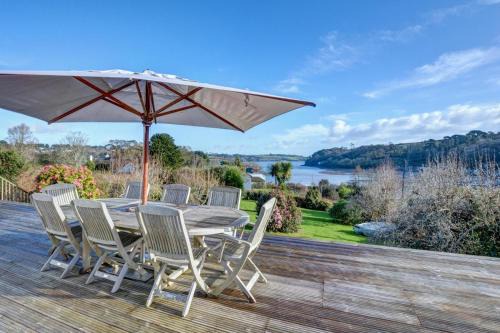 Helford Casa | Lithuanica