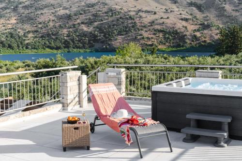 Georgioupolis Villa | Lithus Retreat with Jacuzzi and 360 Views