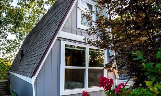 Lampe Cabina | Little Aframe w/Exclusive Fire pit, Pet Friendly, Dogwood Canyon-15 min