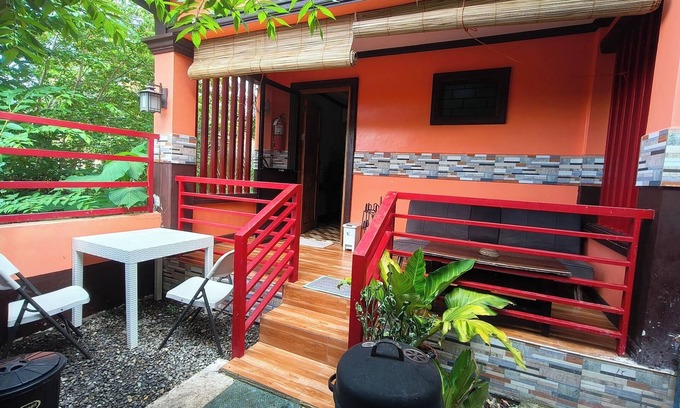 San Juan Casa | Little Apple Homestay cerca de Paliton Beach Isla Siquijor