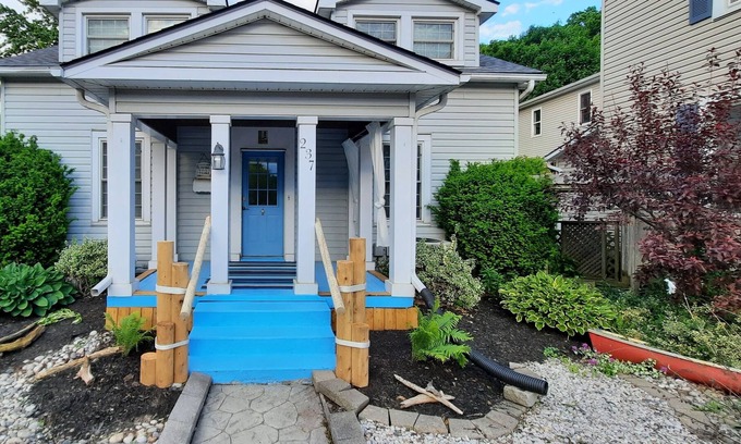 Port Stanley Casa | Little Beach Retreat