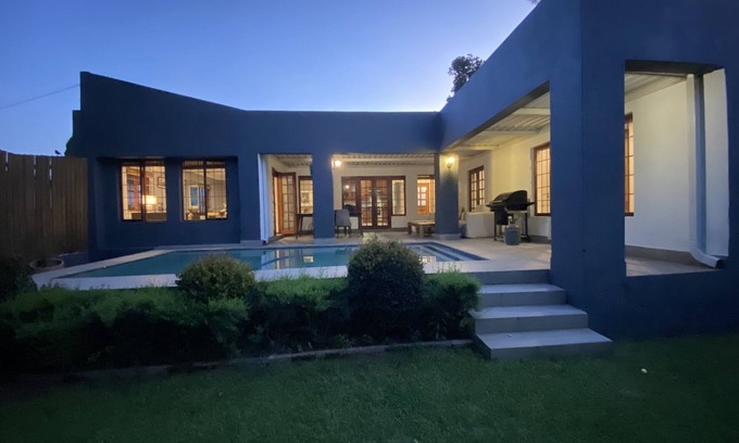 Greater Johannesburg Metropolitan Area Cabaña | Little Big House, Bryanston. Pet friendly 1 Bedroom