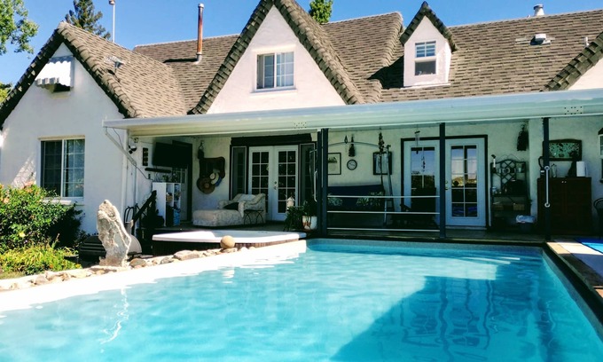 Vallejo Casa | Little Castle Pool, Hot Tub, Napa, Sonoma, San Francisco