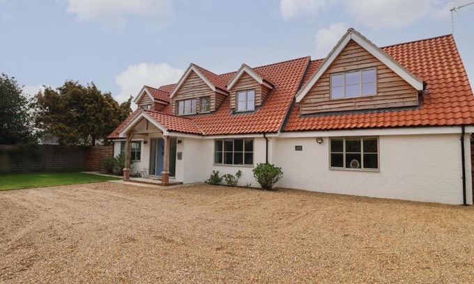 Walberswick Casa | Little Chapter