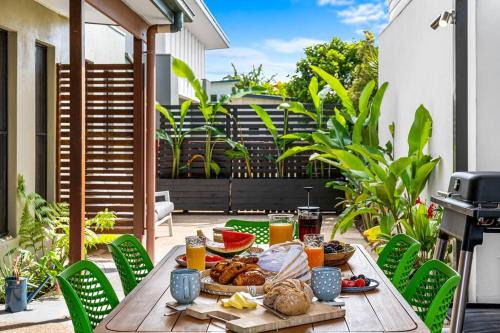 Mudjimba Casa | Little Fern House