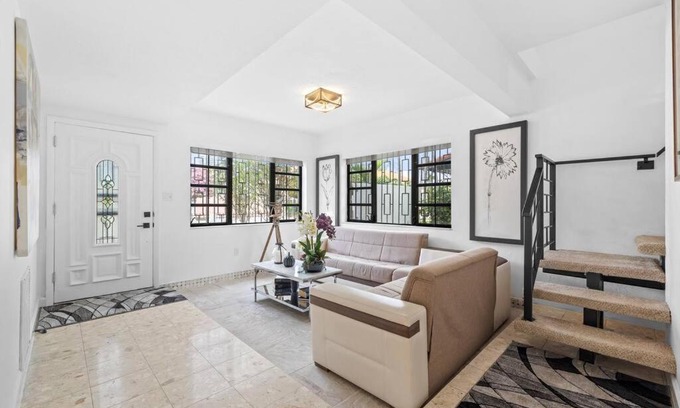 Little Havana Casa | Little Havana Retreat - Newly remodeled Villa by Loan Depot Stadium!