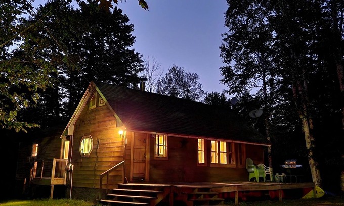 Laurium Cabina | *Little Horn Lodge w/bunk room near Lake Superior centrally located too explore!