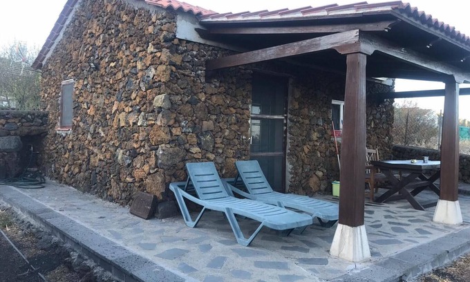 El Pinar de El Hierro Cabina | Casita en plena naturaleza,y pasar unos días de relax