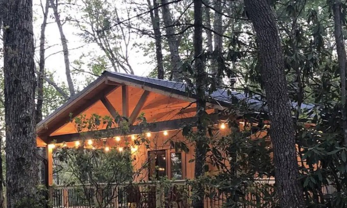 Lake Toxaway Cabaña | Little House on the Mountain