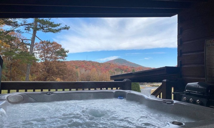Blairsville Cabina | Little Mia's Mountain View Cabin