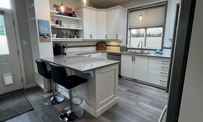 Regional District of Nanaimo Casa | Little Mountain Guest Suite