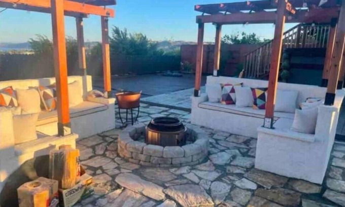 Vallejo Casa | Little Peace of Heaven near Napa - Low Cleaning Fee
