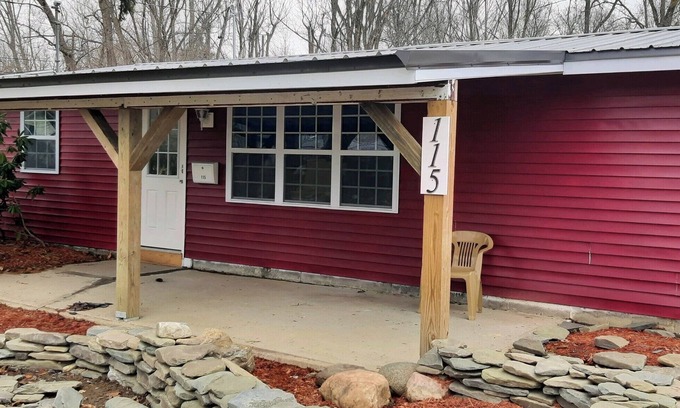 Penn Yan Casa | Little Red Ranch House