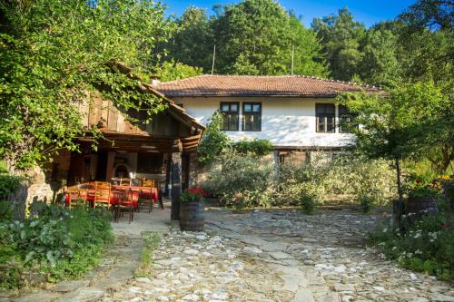 Gabrovo Cama Y Desayuno | Little River Guest House