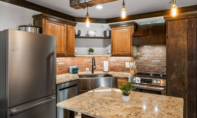 West Yellowstone Casa | Little Tuckaway