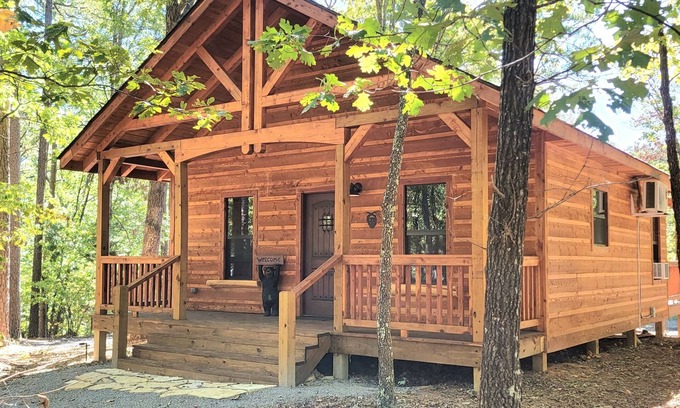 Board Camp Cabina | Little Wolf Cabins/The Blue Spruce Cabin close to WPG West Trailhead