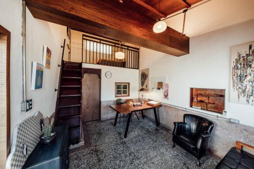 Cianjin District Casa | LittleDimple b&b小酒窩民宿