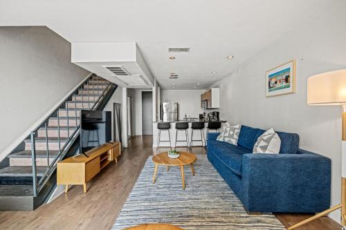 Downtown Austin Apartamento | Littlefield Lofts, Hosted by Placemakr - 6th St