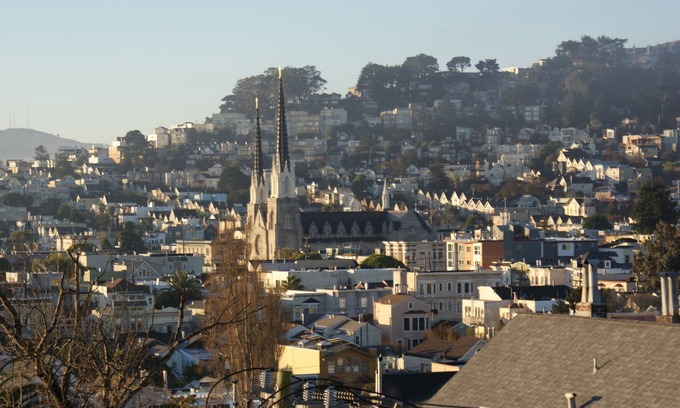 Noe Valley Apartamento | ¡Vive alto sobre San Francisco en Noe Valley! Habitación solar en la azotea