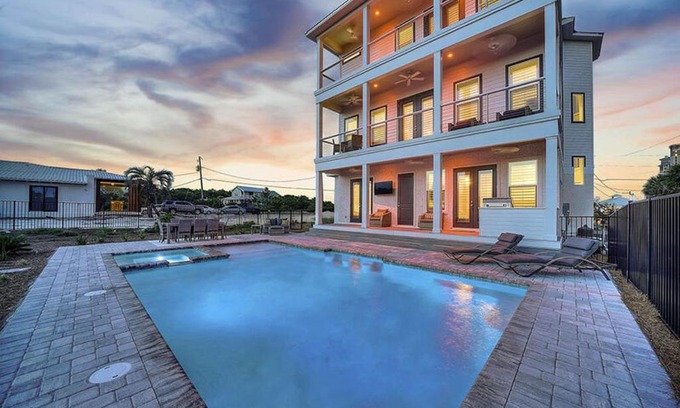 Gulf Pines Casa | Live It Well by Five Star Properties