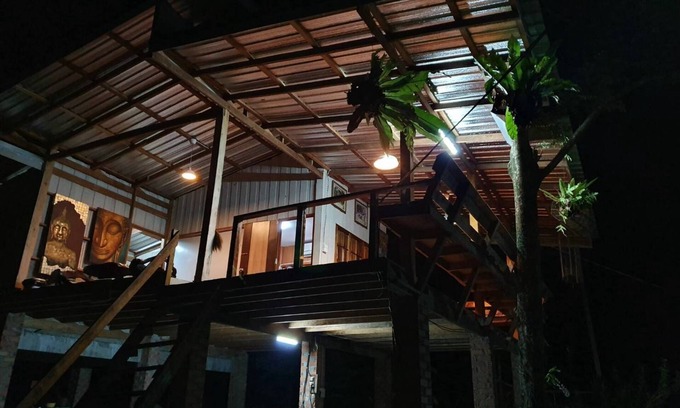 Ron Phibun Casa | Vive como tu propia tierra