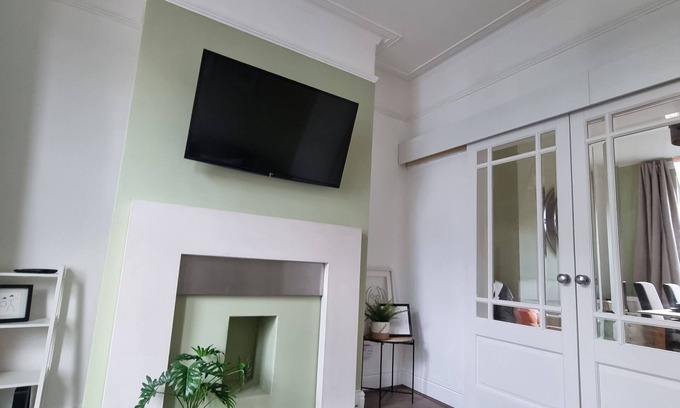 Liverpool Casa | Liverpool Home from Home | Entire Property Sleeps 6+ | Perfect for your stay