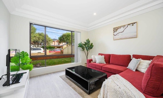 Liverpool Casa | Liverpool Oasis 5BR Home for Groups and Families
